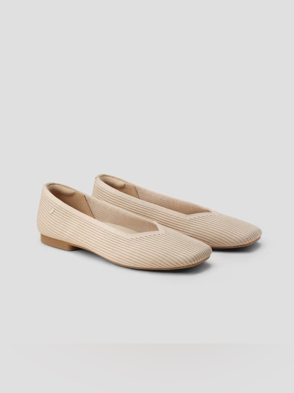 Vivaia Margot 2.0 Square-Toe V-Cut Slip On Flat Golden Almond Glitter EU 39 US 8